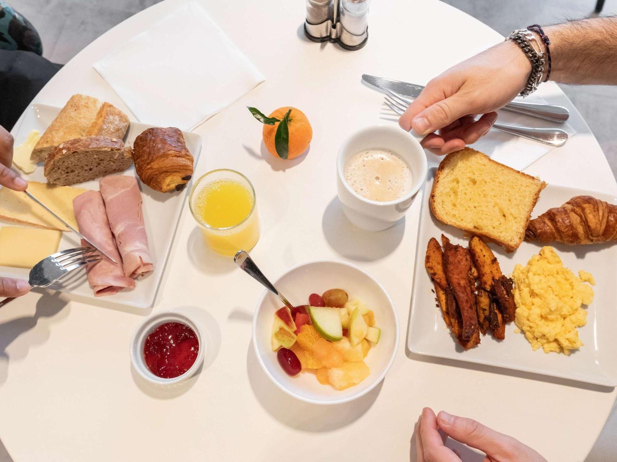 Ibis Styles Bezons Paris La Defense Hotel Bagian luar foto